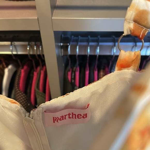 Marthea white/yellow adjustable strap back zip closure lined midi dress size XS - Picture 2 of 3